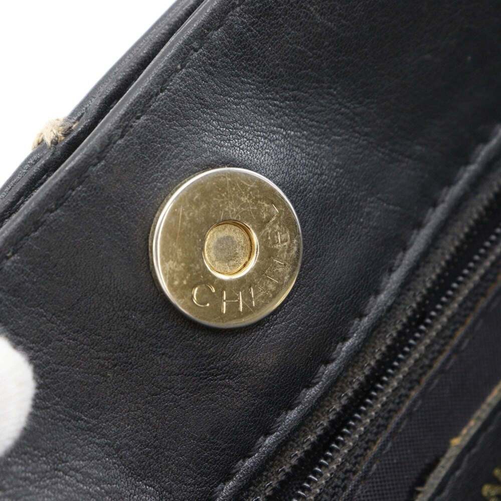 CHANEL Black Bag - Picture 14 of 16